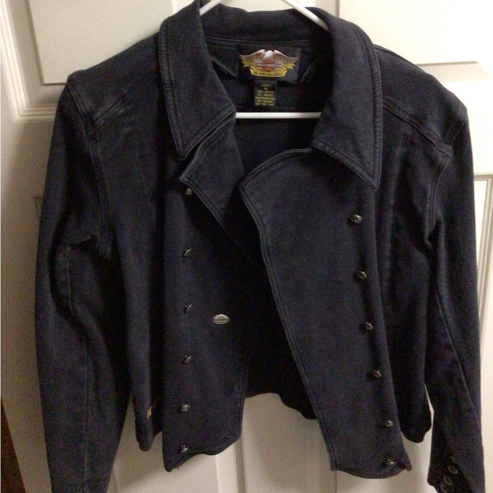 Ladies Black Harley Davidson Jean Jacket, size Medium.